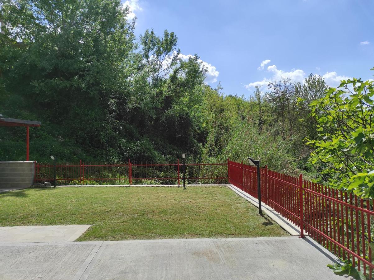 Oasi Del Monferrato - Appartamento Rosso Mombercelli Екстер'єр фото